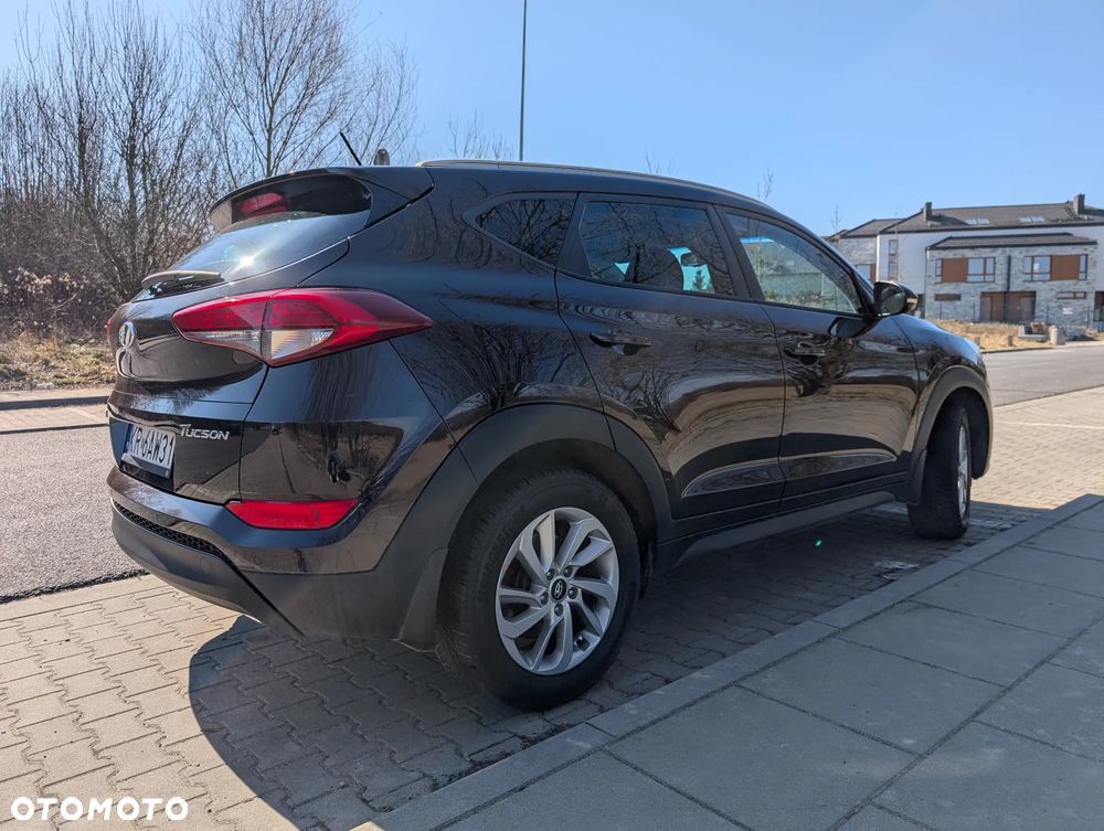 Hyundai Tucson 1.6 GDI BlueDrive Comfort 2WD - 12