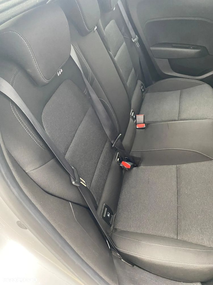 Renault Clio - 13