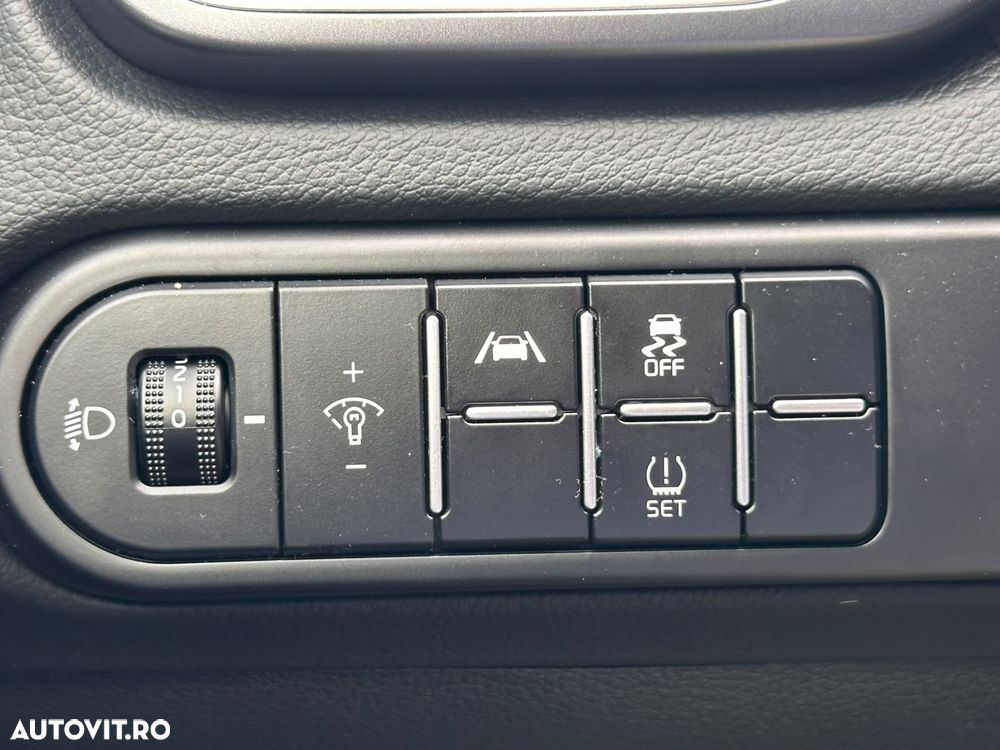 Kia XCeed 1.6 T-GDI 7DCT City - 15