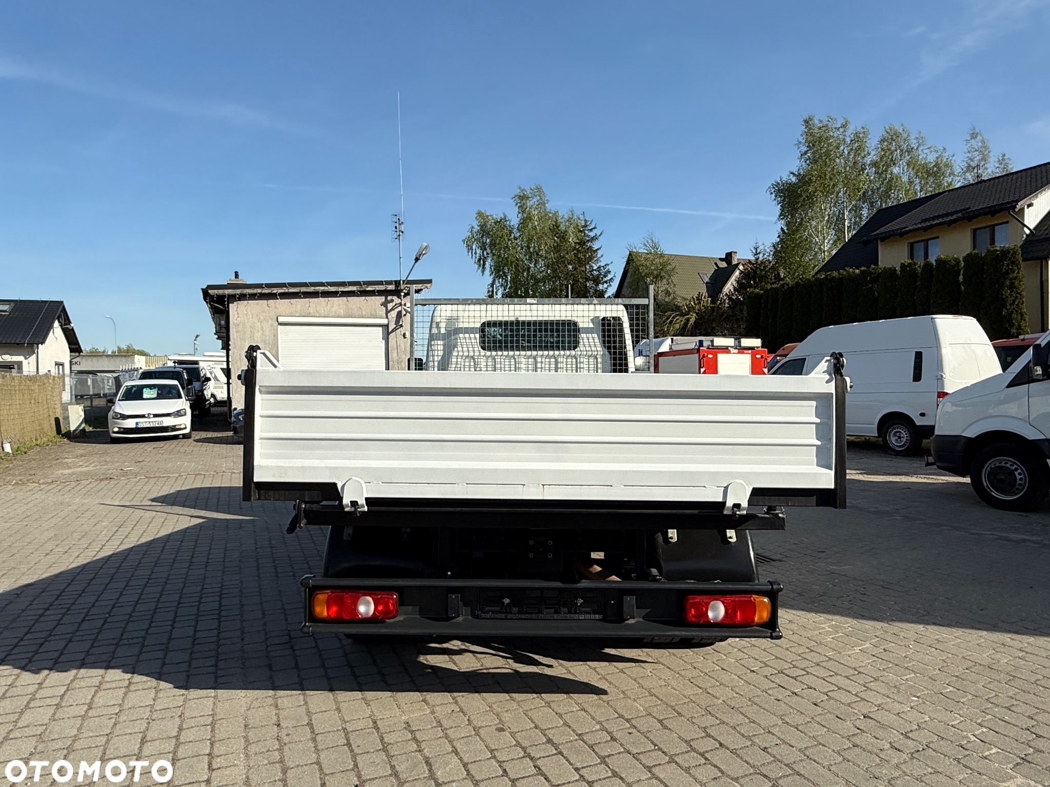 Mitsubishi Fuso Cantar Wywrotka 3 stronna 7C15 - 20
