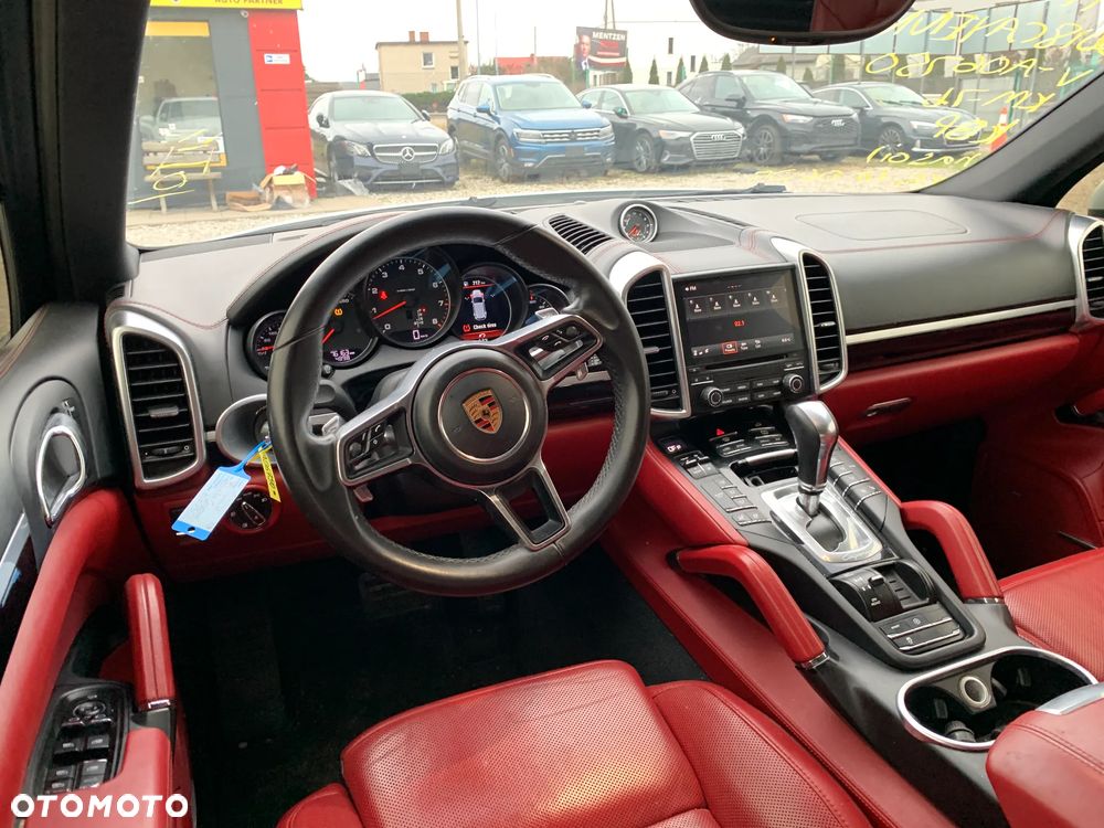Porsche Cayenne S Tiptronic S - 17