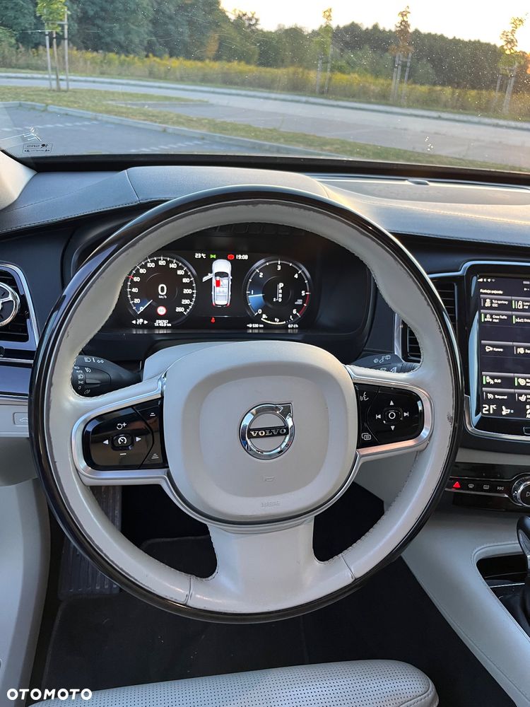 Volvo XC 90 D5 SCR AWD Inscription - 14