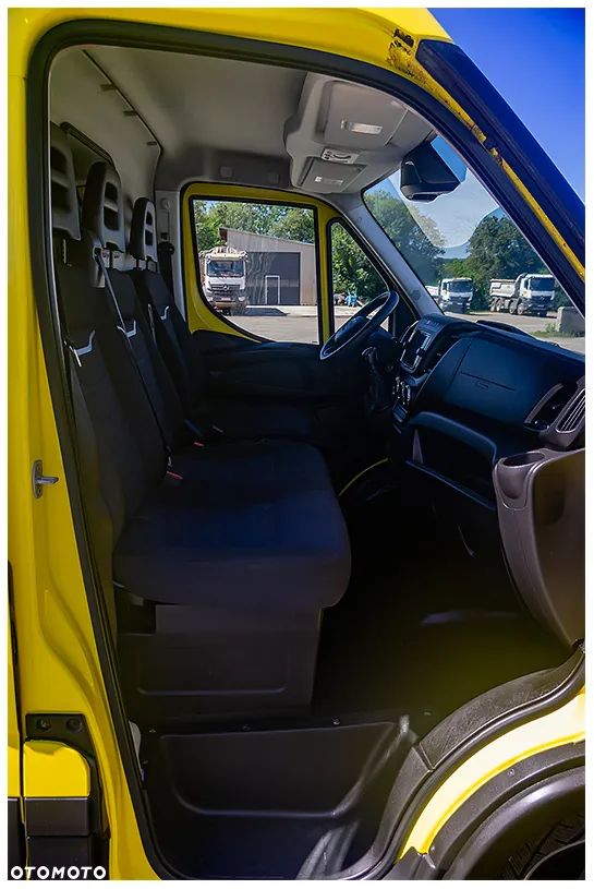 Iveco 35S18 - 16