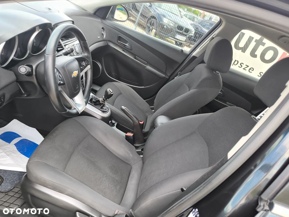 Chevrolet Cruze 1.8 LS (klm) - 12