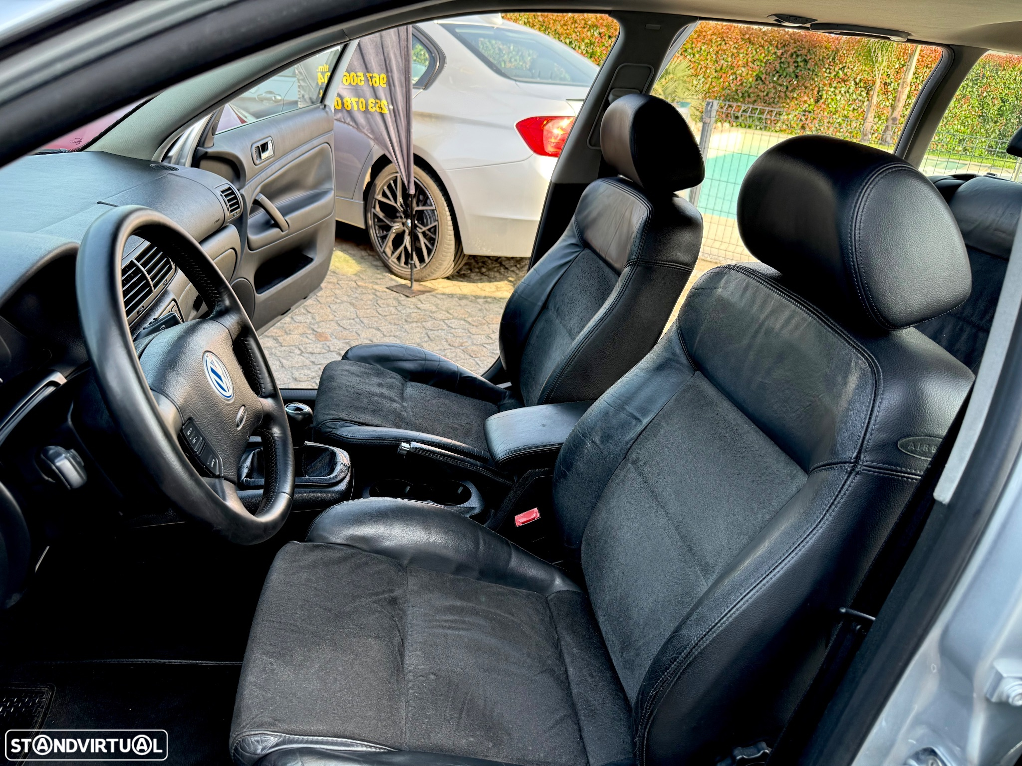 VW Passat Variant 1.9 TDi Highline - 35