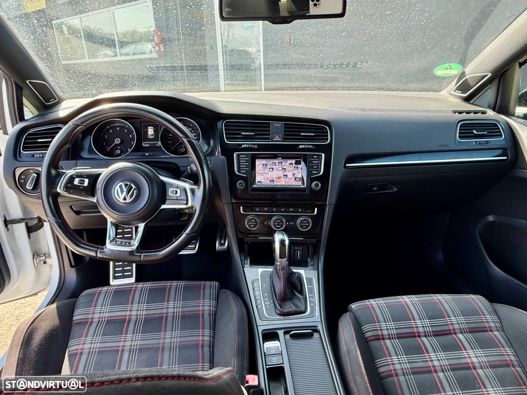 VW Golf 2.0 TSi GTi DSG Performance - 21