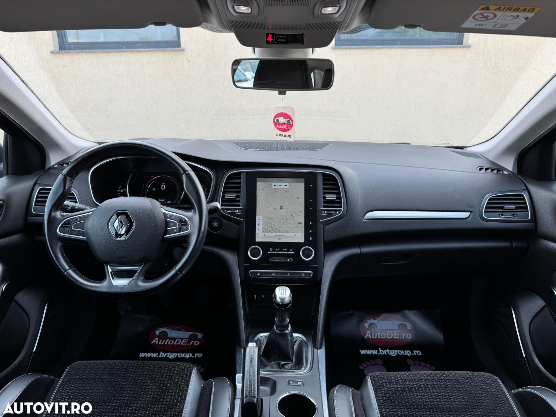 Renault Megane ENERGY TCe 100 INTENS - 8