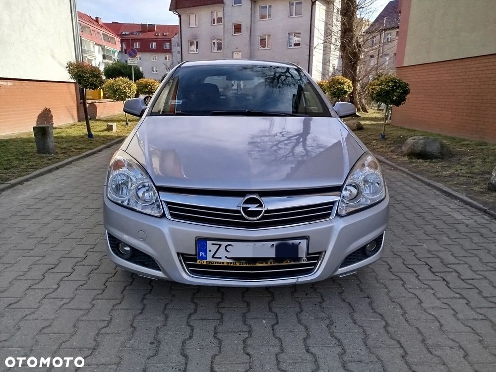 Opel Astra - 1