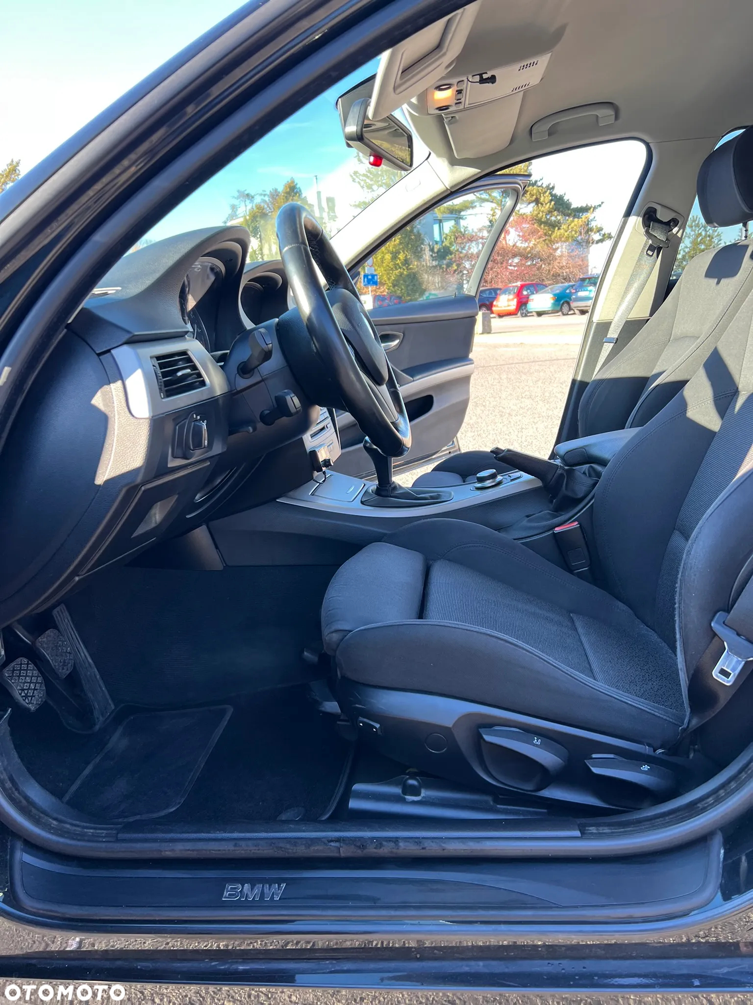 BMW Seria 3 318i - 18
