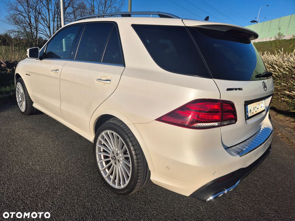 Mercedes-Benz GLE - 4