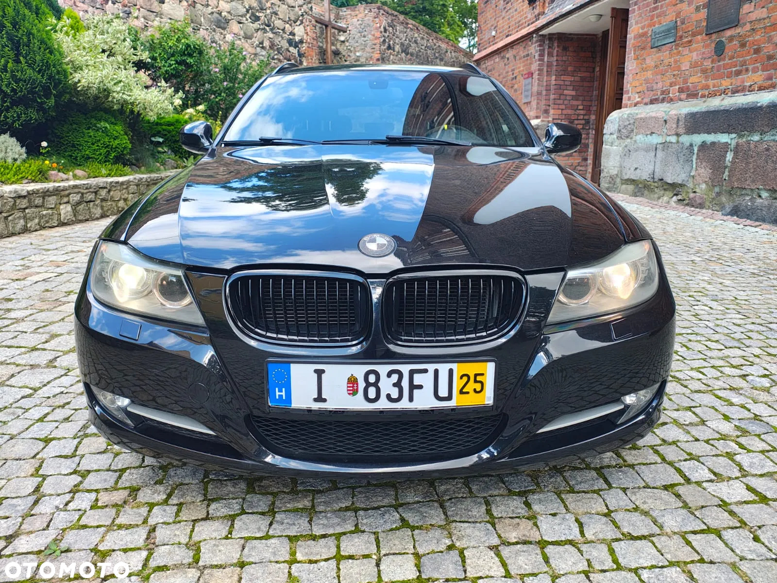 BMW Seria 3 318i Touring - 26