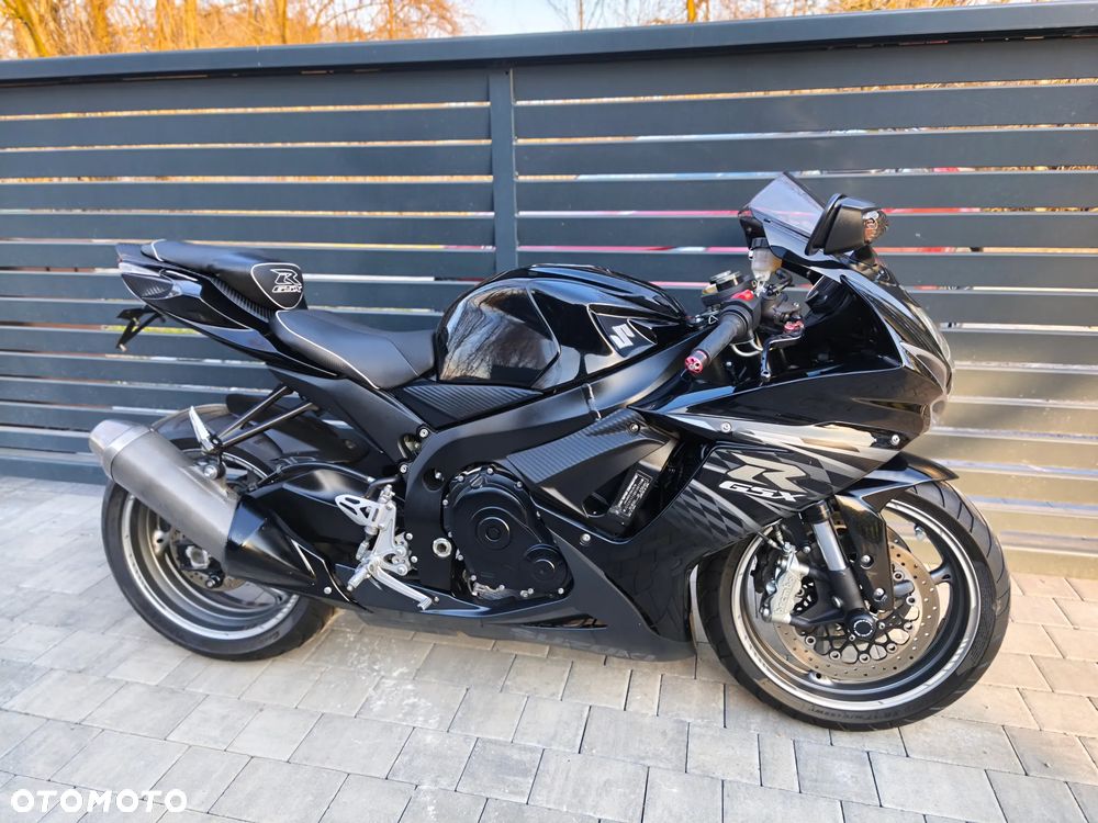 Suzuki GSX-R - 17