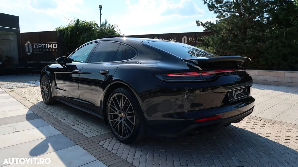 Porsche Panamera 4 Platinum Edition - 5