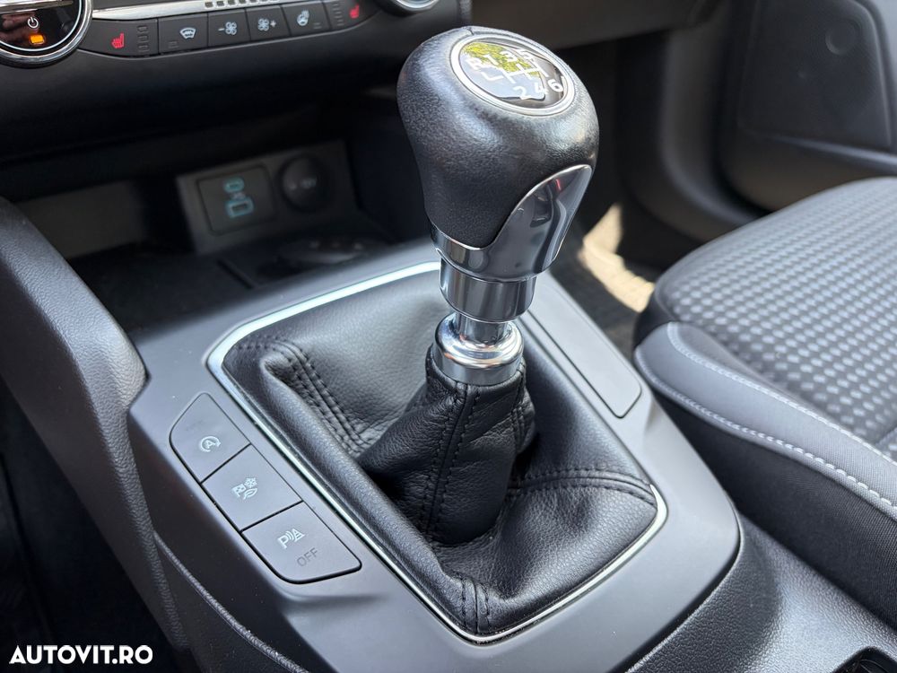 Ford Focus 1.5 EcoBlue Connected - 29
