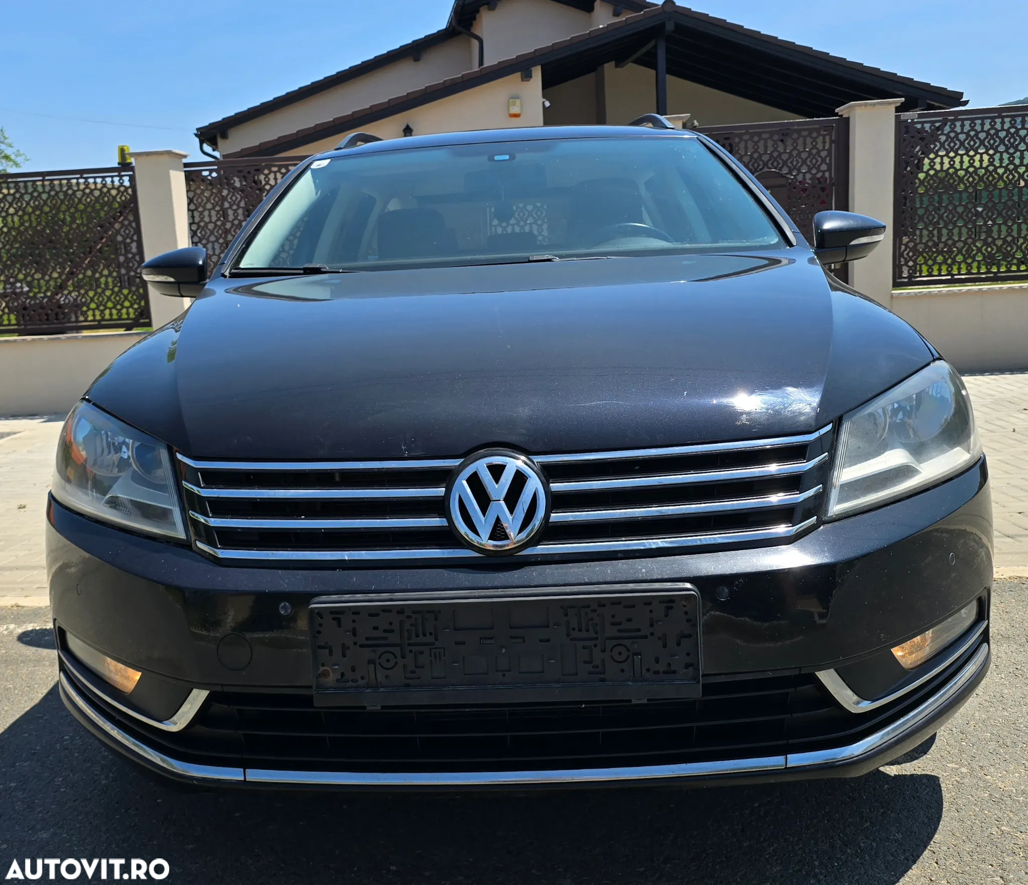 Volkswagen Passat Variant 2.0 TDI DSG BlueMotion Technology Business Edition - 2