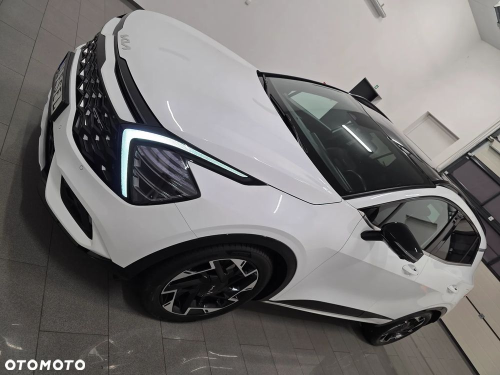 Kia Sportage 1.6 CRDI AWD Eco-Dynamics+ (48V M-H) DCT GT-Line - 4