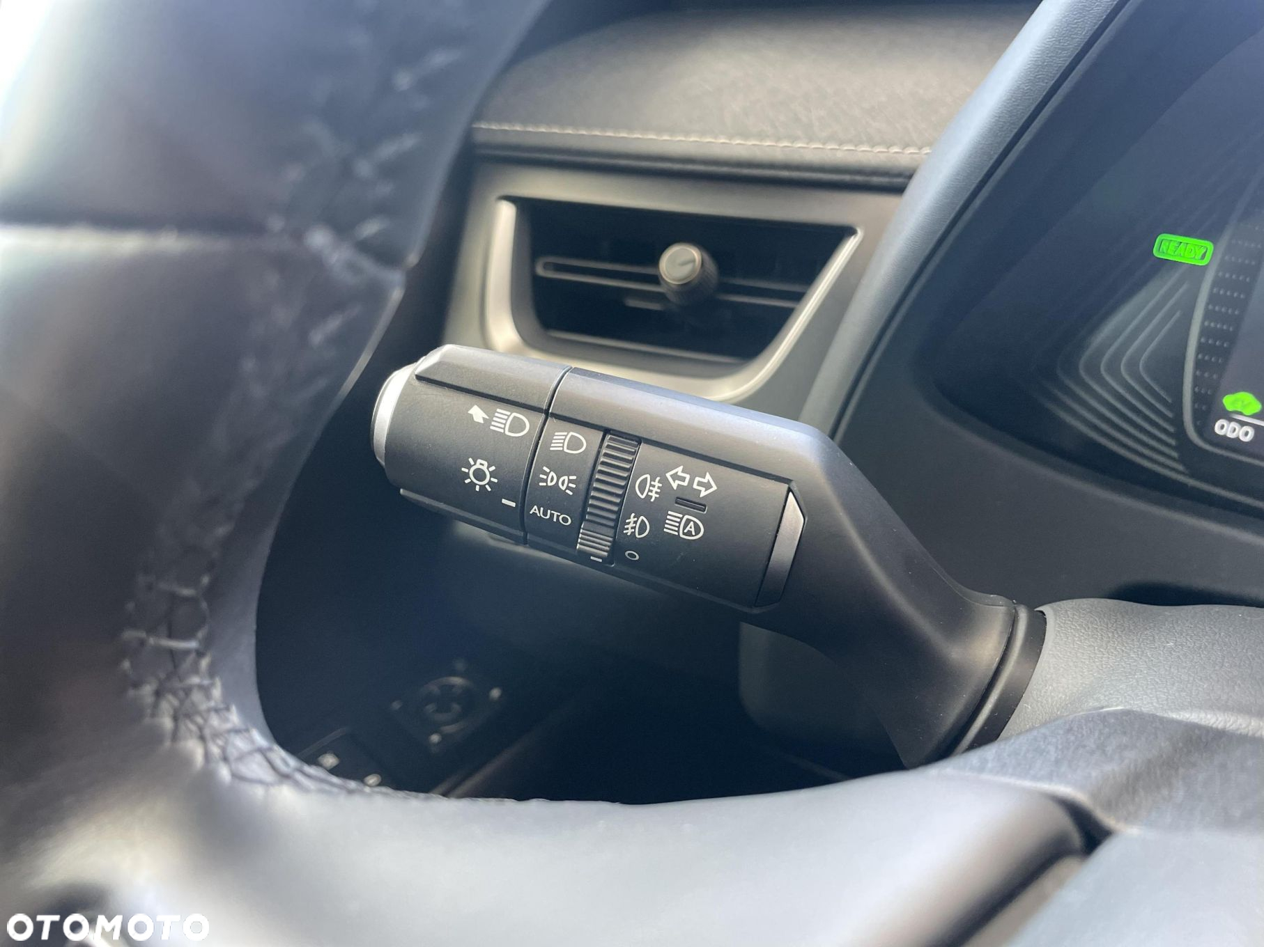 Lexus UX - 19