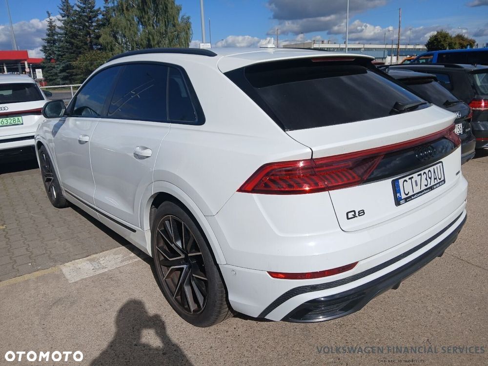 Audi Q8 - 6