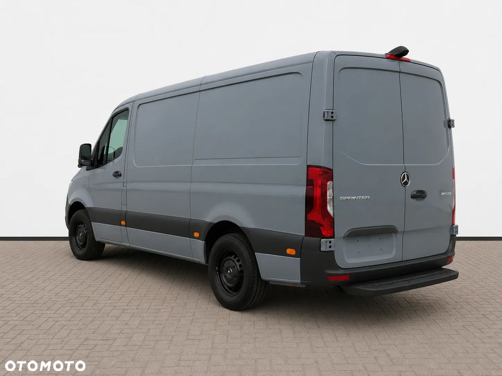 Mercedes-Benz Sprinter - 8