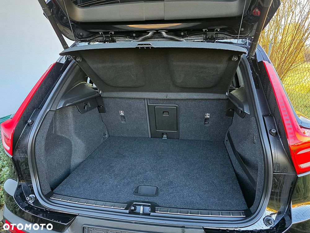 Volvo XC 40 D4 SCR AWD Inscription - 11