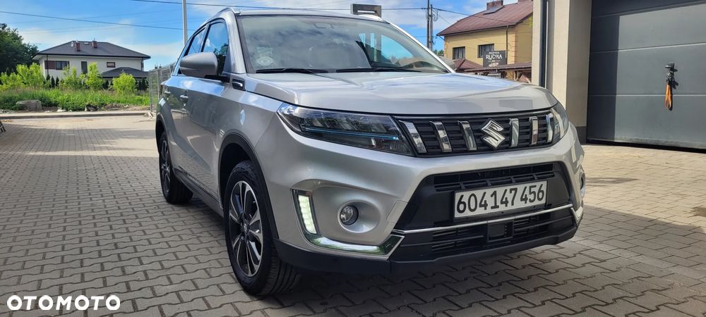 Suzuki Vitara 1.4 Boosterjet SHVS Premium 2WD - 11