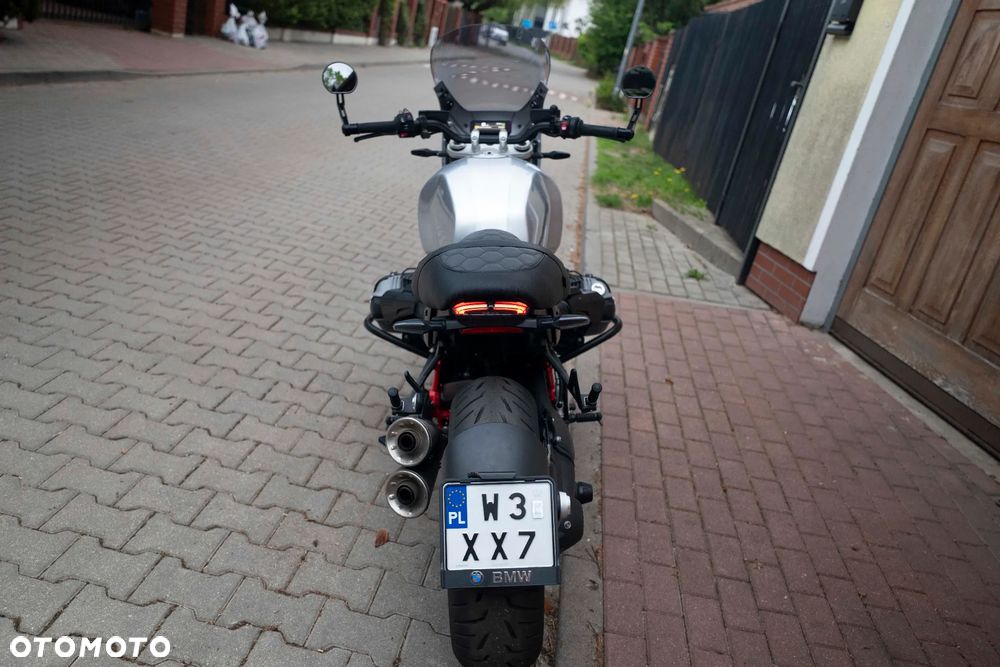 BMW R - 12