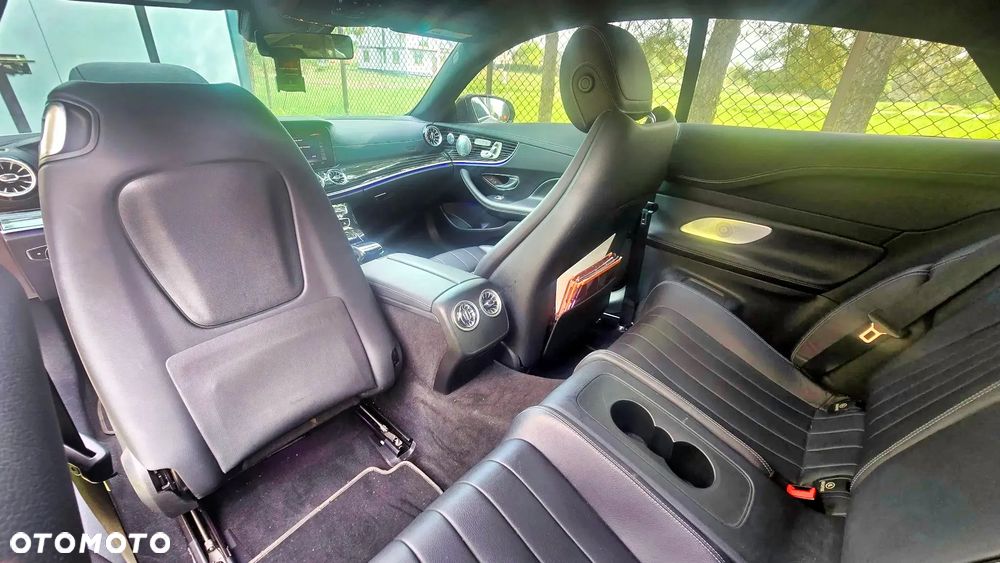 Mercedes-Benz Klasa E 450 4-Matic 9G-TRONIC - 10