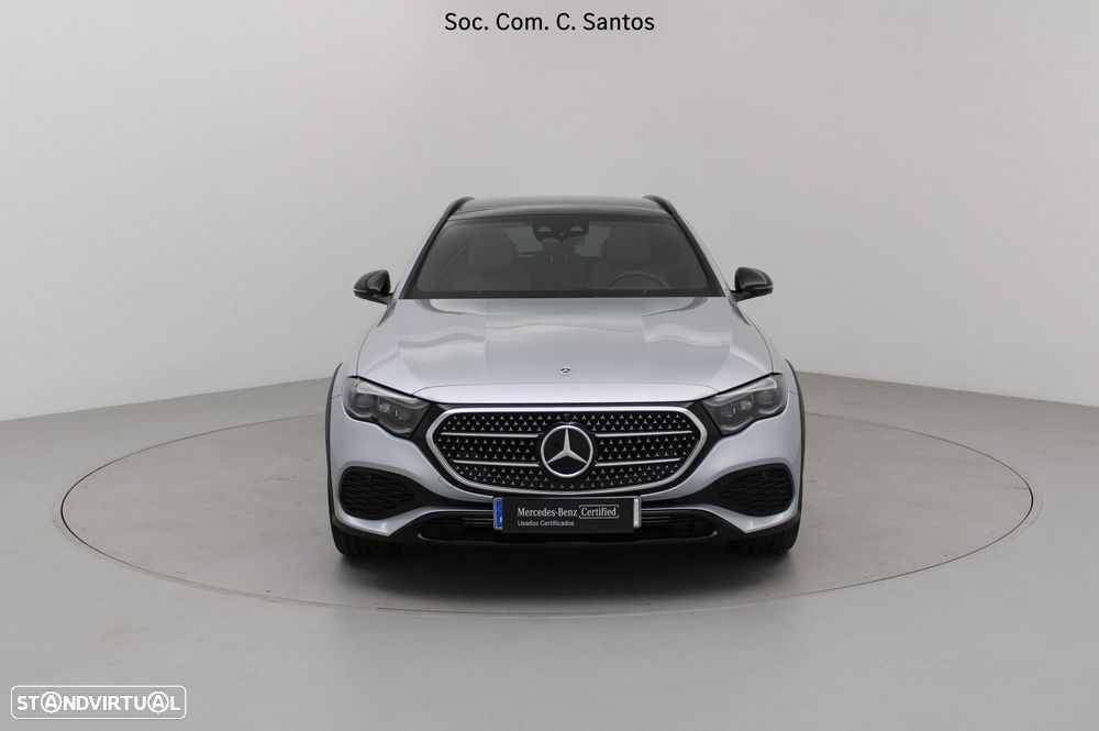 Mercedes-Benz E 300 2024 photo 2