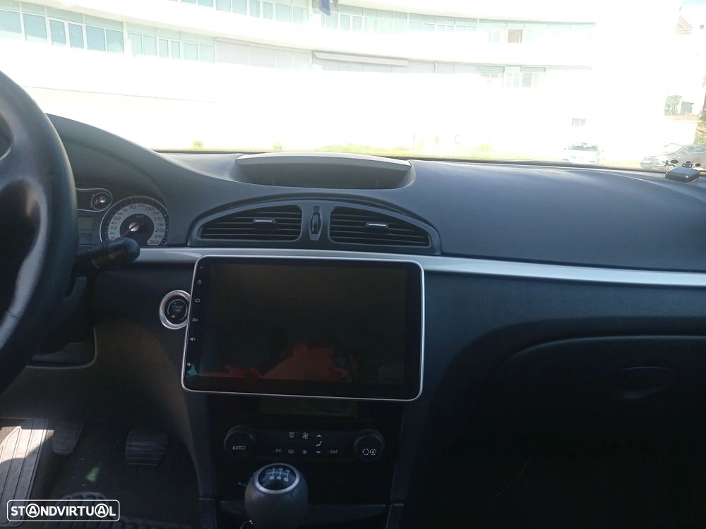 Renault Laguna 1.9 dCi Dynamique - 12