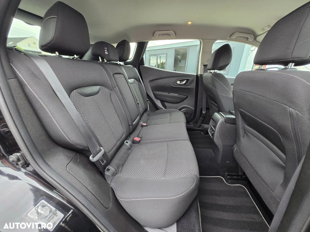 Renault Kadjar BLUE dCi 115 BUSINESS EDITION - 14