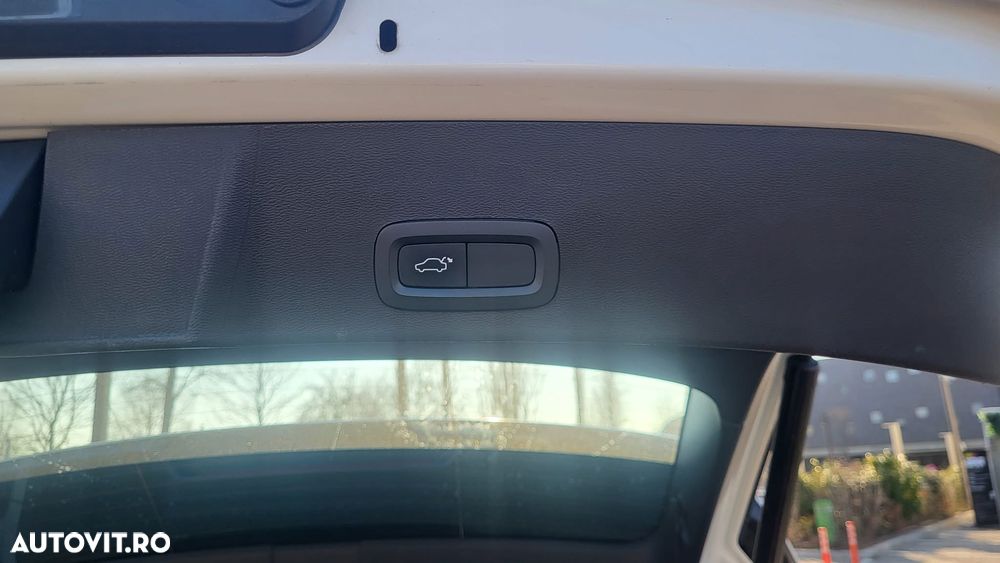 Volvo XC 40 D3 Momentum Pro - 6