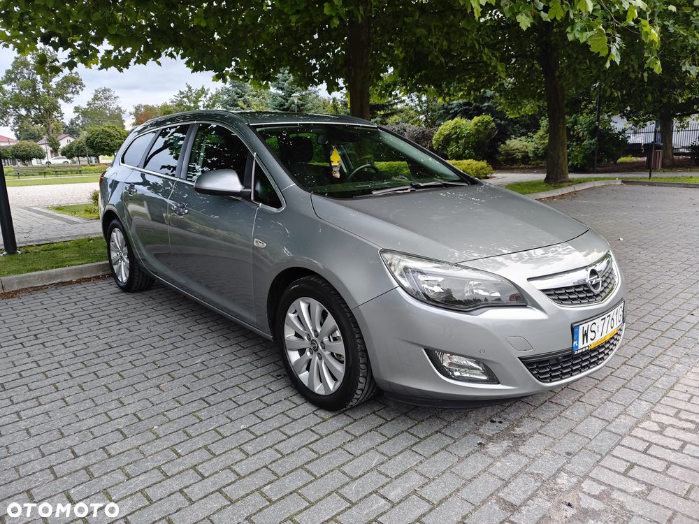 Opel Astra 1.6 T Enjoy - 2