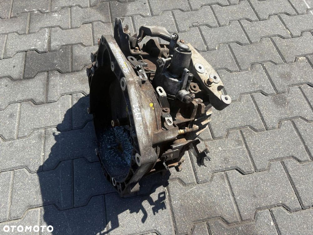 SKRZYNIA BIEGÓW 1.9 CDTI M32 OPEL OPEL ZAFIRA 2008 - 3