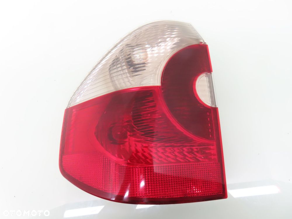 LAMPA LEWA TYLNA BMW X3 E83 6990169 3418439 - 1