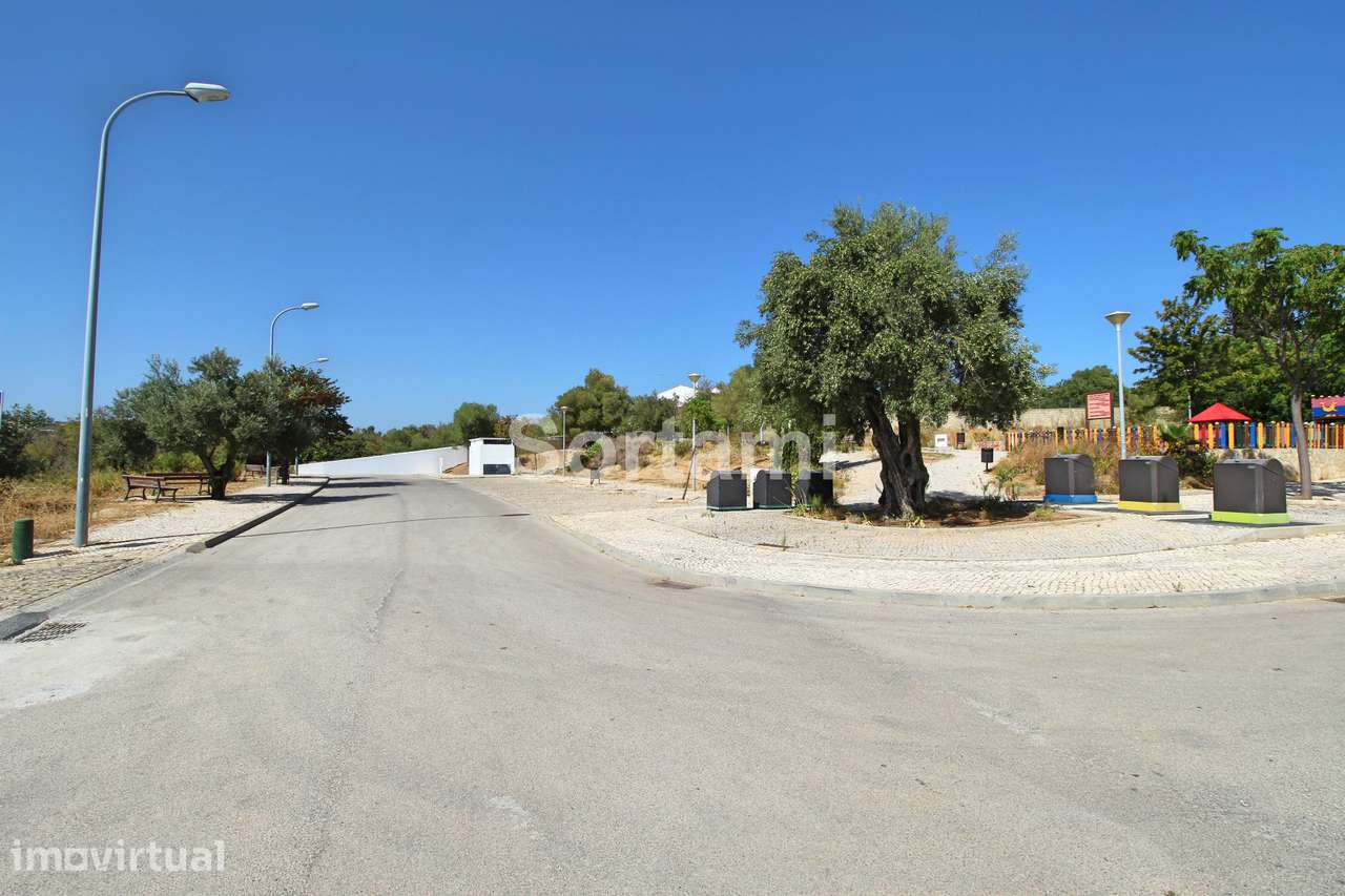Terreno Para Construção  Venda em Loulé (São Sebastião),Loulé - Grande imagem: 3/9