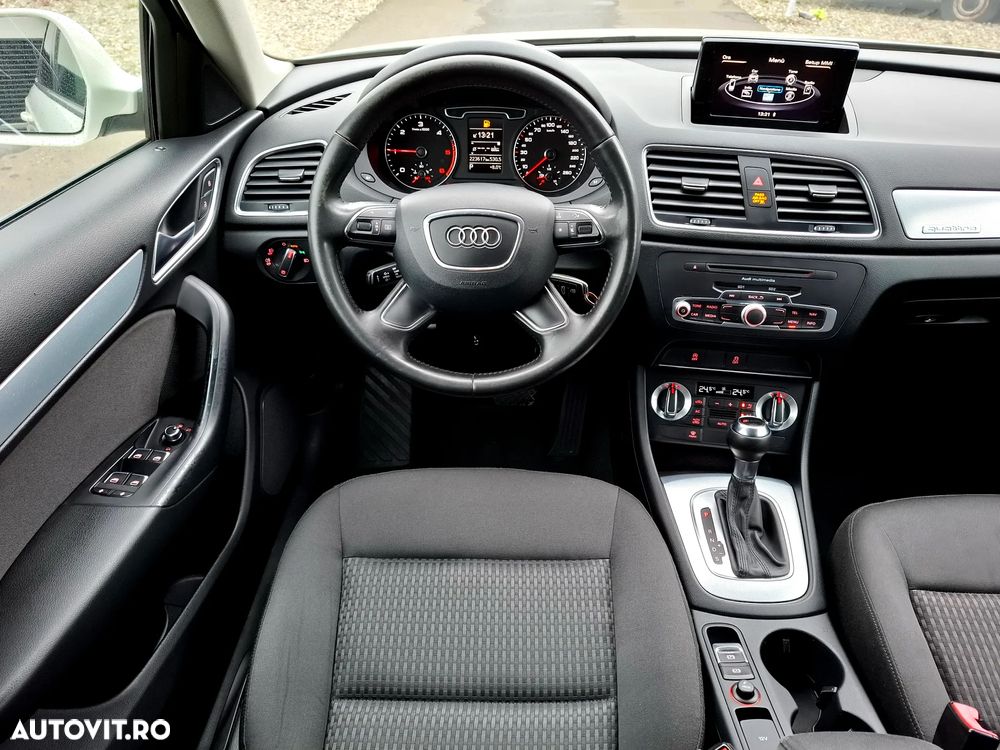 Audi Q3 2.0 TDI Quattro S tronic - 17