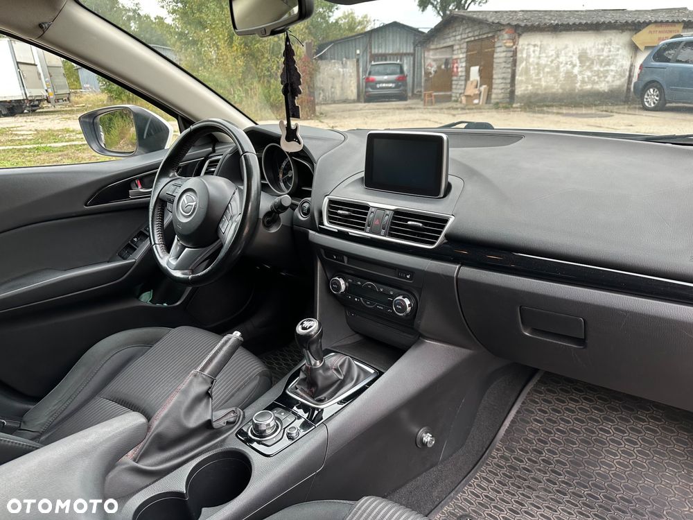 Mazda 3 - 32