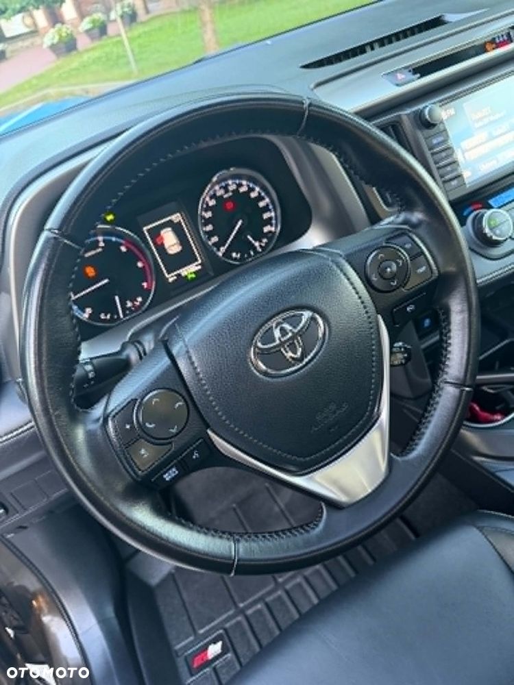 Toyota RAV4 2.0 D-4D 4x2 Start-Stop Executive - 14