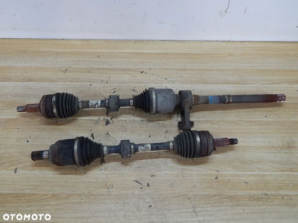 Półoś napędowa przegub lewy przód krótka 2.0 CRDI Kia Sportage III Hyundai ix35 Tucson III 10-17 automat Łuków części - 2