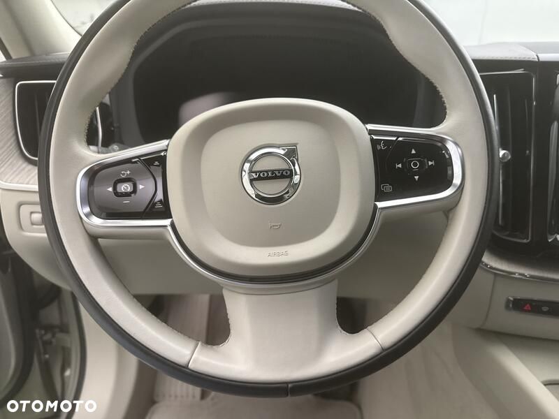 Volvo XC 60 T4 Inscription - 13
