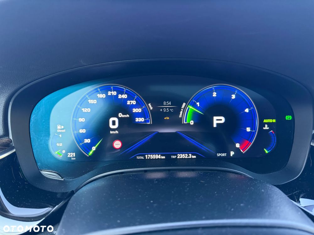 BMW Seria 5 530d xDrive Sport-Aut Luxury Line - 27