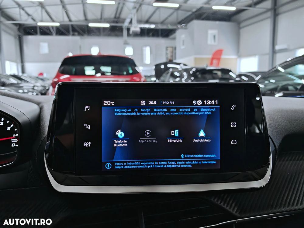 Peugeot 2008 PureTech 100 Allure - 16