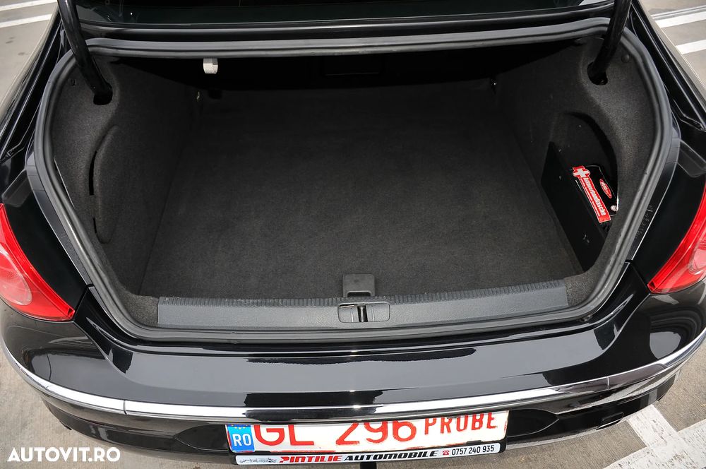 Volkswagen Passat CC - 26