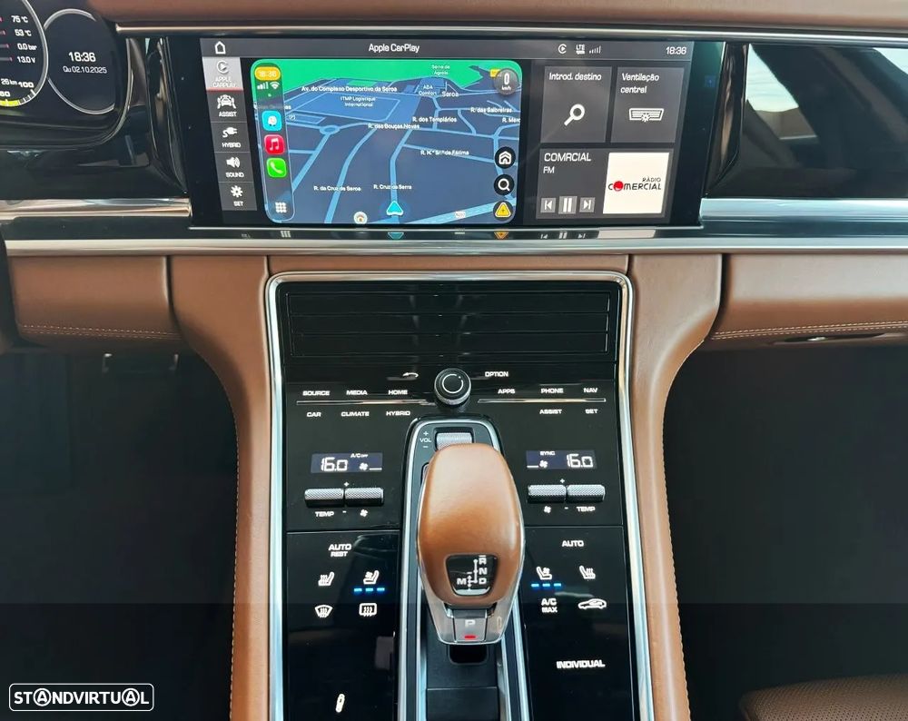 Porsche Panamera Sport Turismo 4 E-Hybrid - 17