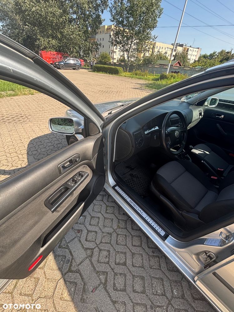 Volkswagen Golf IV 1.4 16V Basis - 21