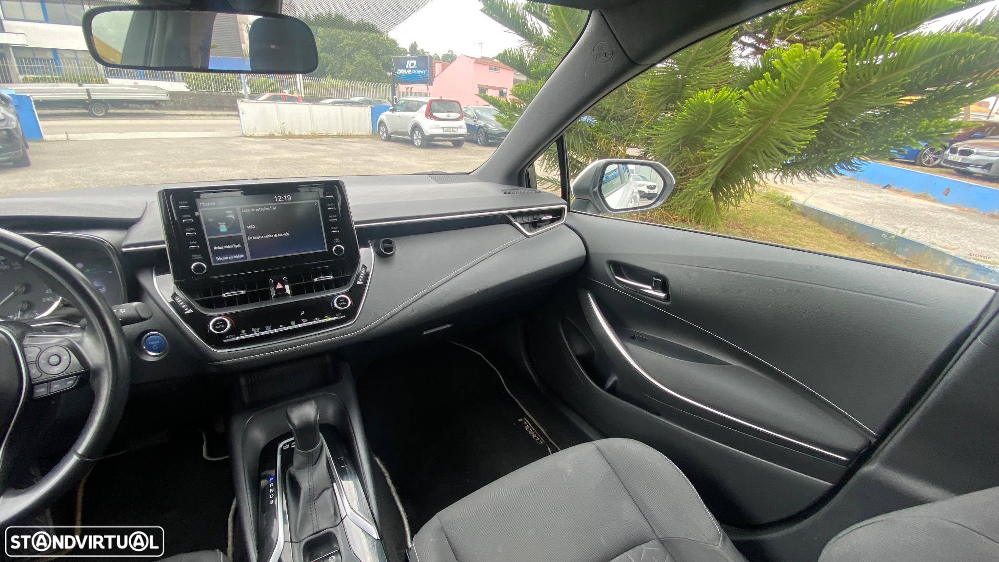 Toyota Corolla 1.8 Hybrid Comfort - 26