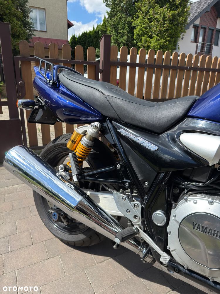 Yamaha XJR - 5