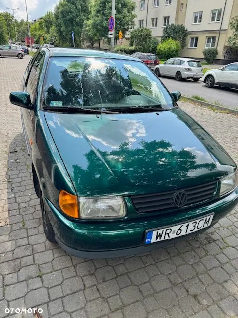 Volkswagen Polo 60 - 17