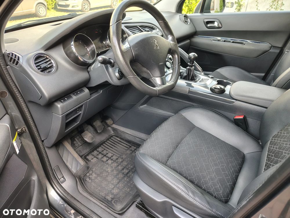 Peugeot 3008 1.6 BlueHDi Style S&S - 20