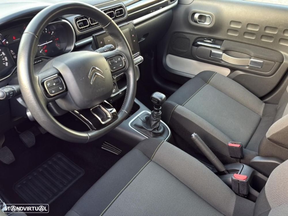 Citroën C3 1.2 PureTech Shine - 12